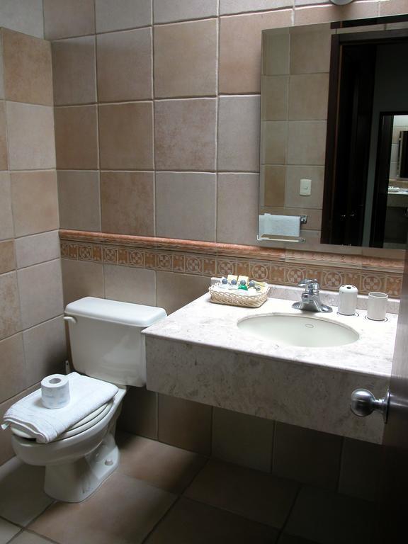 Suites La Fe Oaxaca Phòng bức ảnh